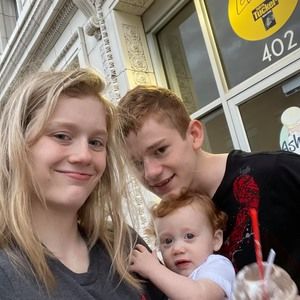 Meet your Posher, Charlotte